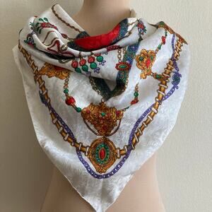 Scarf Women L White Ornate Baroque Style Jewel Mandala Luxe Resort Beach 34'x 34